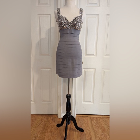 Like new Sherri Hill size O bandage cocktail with beading - Picture 1 of 4